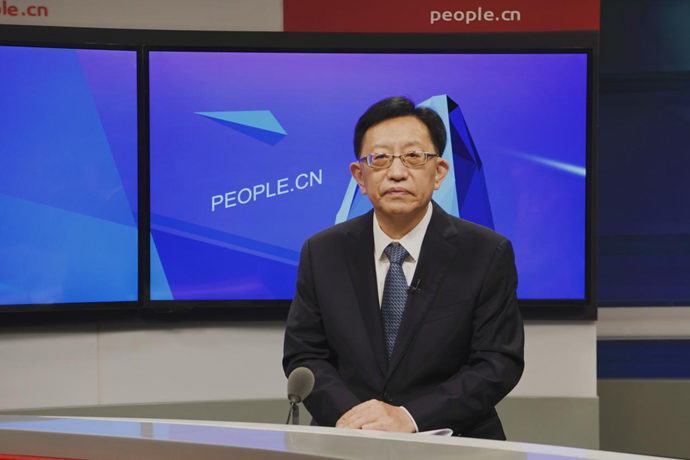 中國節(jié)能環(huán)保集團有限公司黨委書記、董事長宋鑫做客人民網(wǎng)。人民網(wǎng)記者 王曉嘯 攝