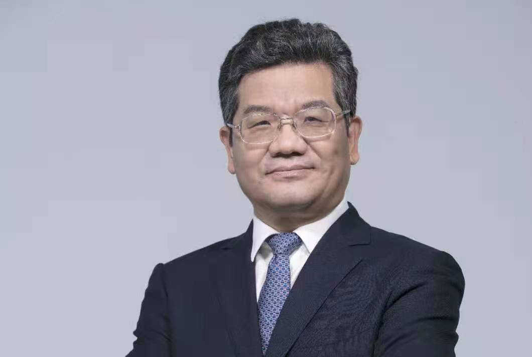 全國政協(xié)委員、中國稅務(wù)學(xué)會副會長 張連起